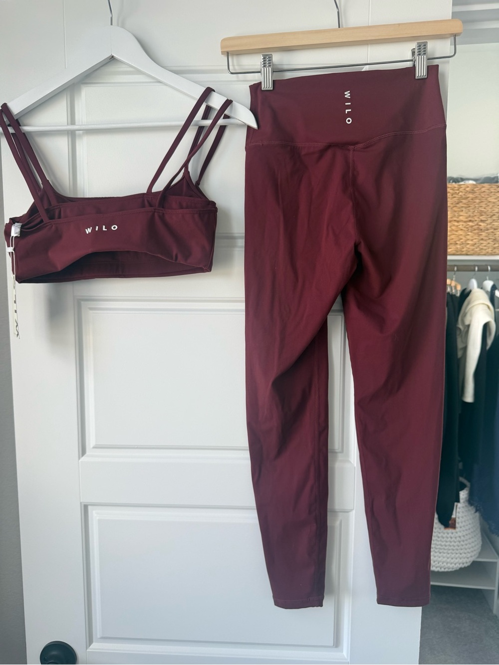 NWT WILO Burgundy Double-Strap Sports Bra & High-Waist Leggings Set, Small - Picture 2 of 2